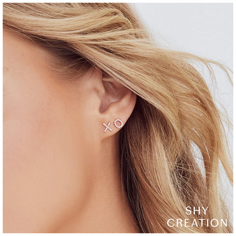 Shy Creation KATE 0.09CT Diamond "XO" Stud Earring