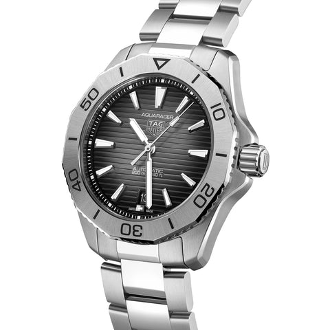 TAG Heuer Aquaracer Professional 200 Date